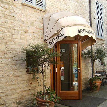 Hotel Palazzo Brunamonti Bevagna Εξωτερικό φωτογραφία