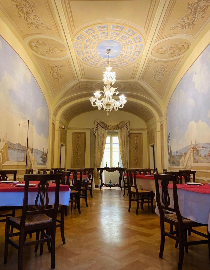 Hotel Palazzo Brunamonti Bevagna Εξωτερικό φωτογραφία