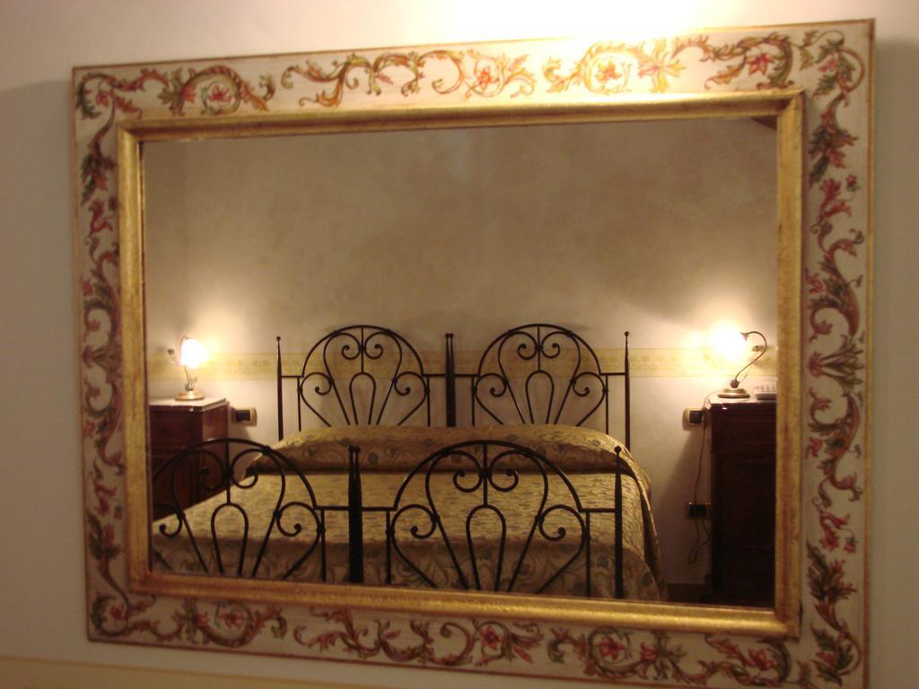 Hotel Palazzo Brunamonti Bevagna Εξωτερικό φωτογραφία