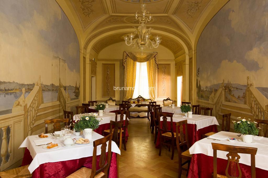 Hotel Palazzo Brunamonti Bevagna Εξωτερικό φωτογραφία