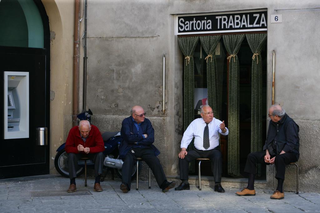 Hotel Palazzo Brunamonti Bevagna Εξωτερικό φωτογραφία
